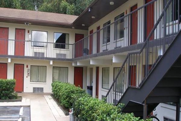 SCOTTISH INNS GAINESVILLE (Gainesville)
